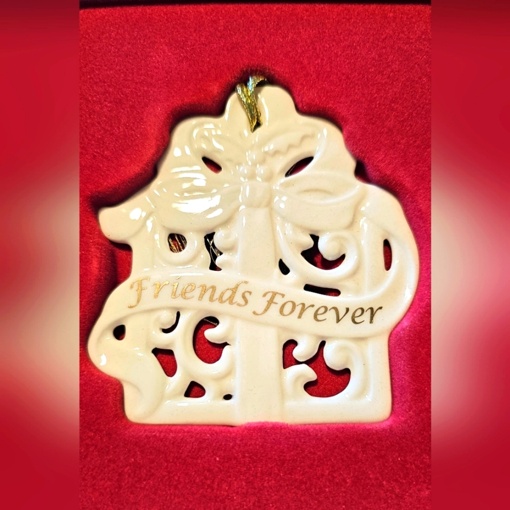 Lenox "Friends Forever" Ornament